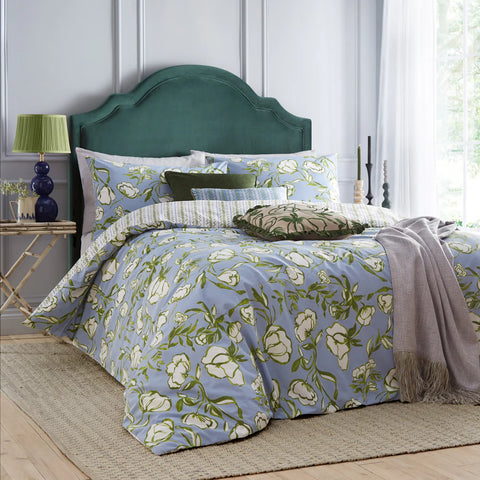 Wylder Nature Albera Floral French Blue Duvet Set