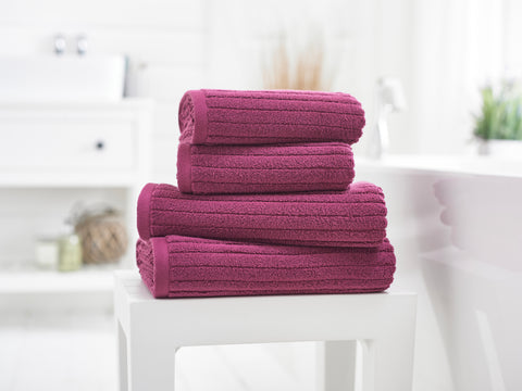 Deyongs Rialto 100% Cotton 480gsm Zero Twist Cerise Towels