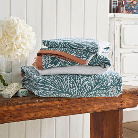 William Morris at Home Marigold 100% Cotton 580gsm Towels