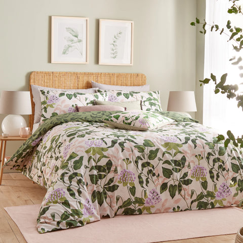 Wylder Nature Passiflora Botanical Peach/Vine Green Duvet Set