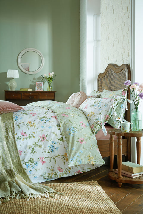 Laura Ashley Poppy Meadow Multi Duvet Set