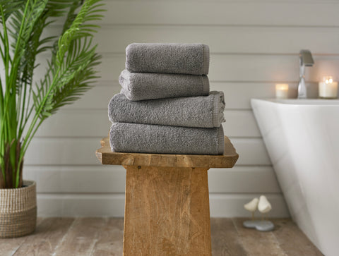 Deyongs 1846 Sanremo 700gsm 100% Cotton Nickel Towels