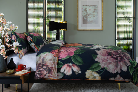 The Lyndon Company Chelsea Show Duvet Set